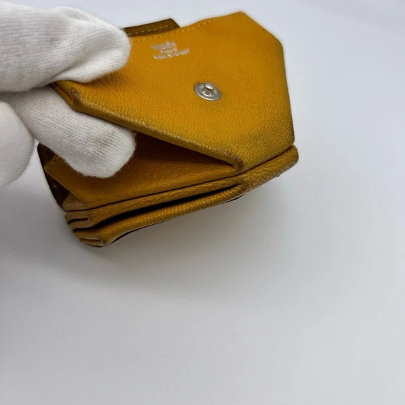 Auth HERMES Le Karan Yuit Coin Purse Yellow Leather F in Square (2002) Rare - Picture 7 of 12